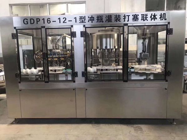 QYGZ16-12-1全自动冲瓶、灌装、打塞联体机